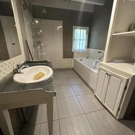 L'ecogite De La Preillouse Vakantiehuis Sabres